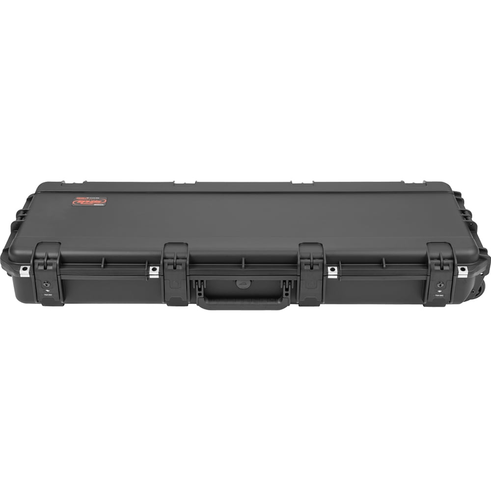 SKB iSeries Waterproof Strat and Tele Guitar Injection Molded Mil-Standard Waterproof Flight Case with Quiet-Glide Wheels