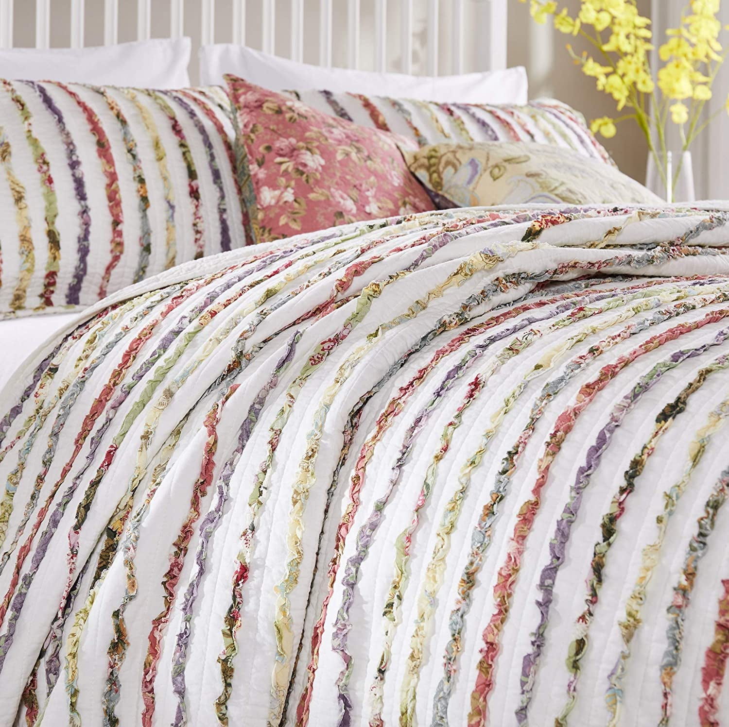 Greenland Home Fashions Bella Ruffle 100% Cotton Quilt and Decorative Pillow Set, 3 Piece Full/Queen