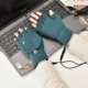 thumbnail image 3 of Guantes calefactores USB, calentadores de manos de felpa con dedos abiertos, guantes calefactores eléctricos de dos lados, extraíbles y lavables, tesoro de carga, 3 of 5