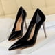 thumbnail image 3 of Zapatos de tacón alto y delgado para mujer, estilo de tacón de metal, superbrillante, de piel lacada, con boca poco profunda y punta puntiaguda, sexys, para discoteca, 3 of 5