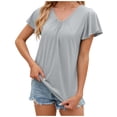 thumbnail image 1 of Camiseta de manga corta con cuello en V y pliegues para mujer, corte holgado, color liso, para uso informal o en la playa, 1 of 5