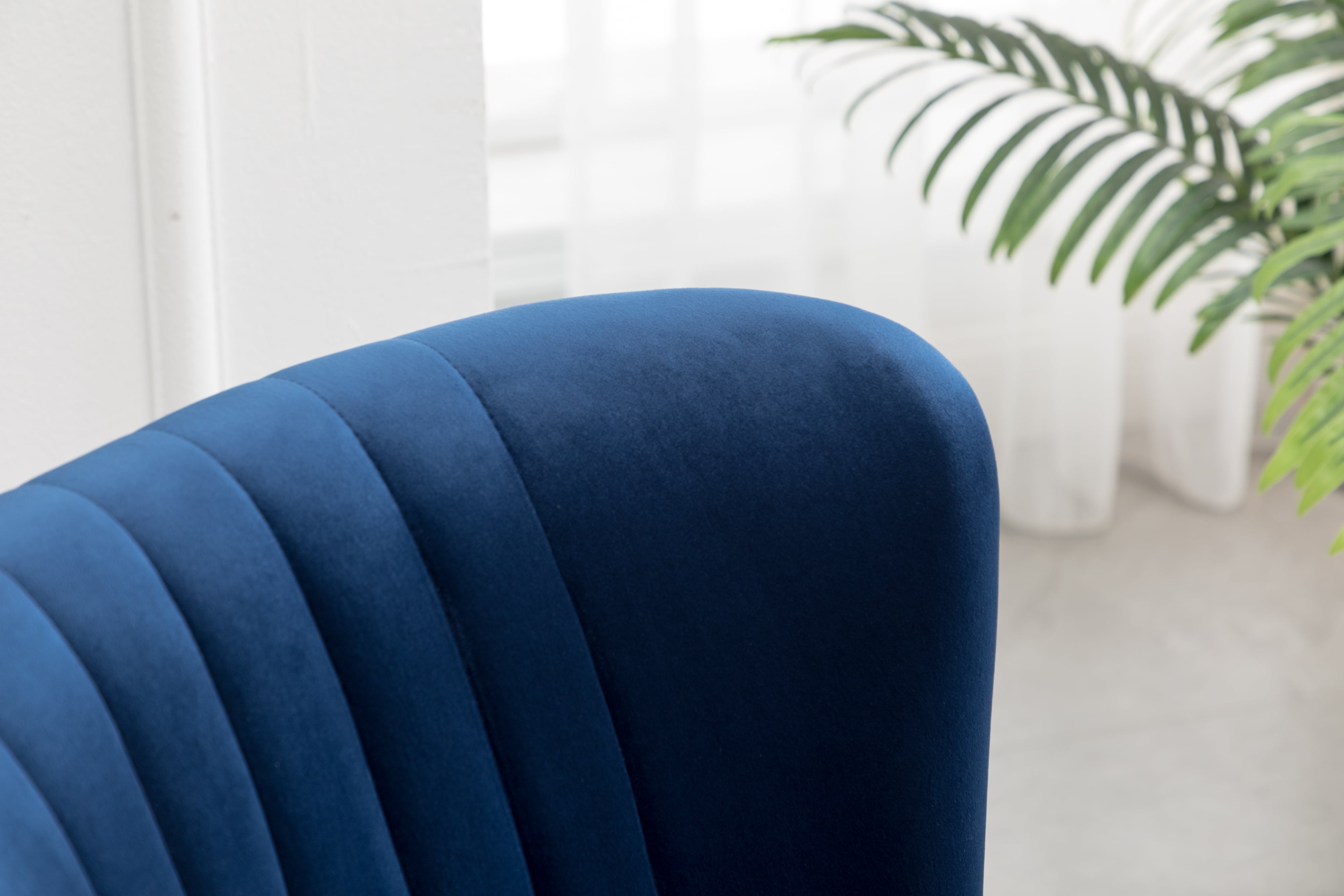 Roundhill Furniture Elon Contemporary Velvet Upholstered Accent Chair Blue Modern Contemporary Velvet Walmart