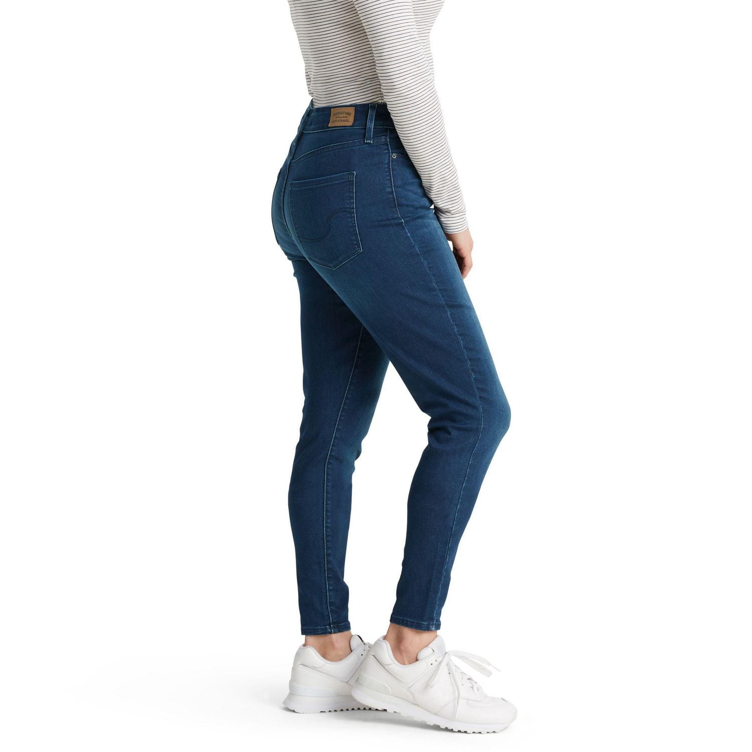 Signature par Levi Strauss & Co.MC Jean super filiforme moulant taille haute pour femme Tailles offerte : 4 – 18
