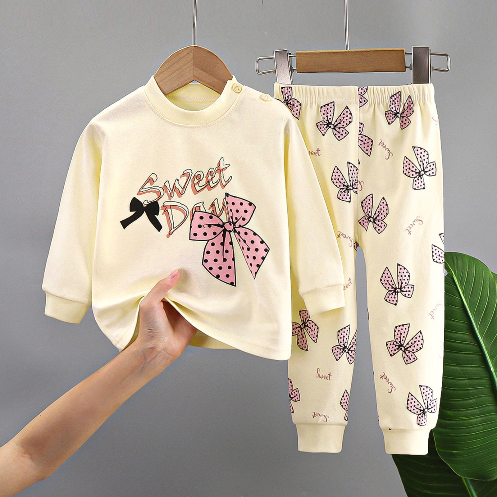 NIEWTR Baby Girl Pants Outfits Long Shirts Santa Sweatshirt Pant Fall Clothes Set Sweatshirt Pullover Tops Jogger Pants for 0 6 12 18 24 M 1t 2t 3t 4t 5t 6t Dailywear Set,4-5 Years
