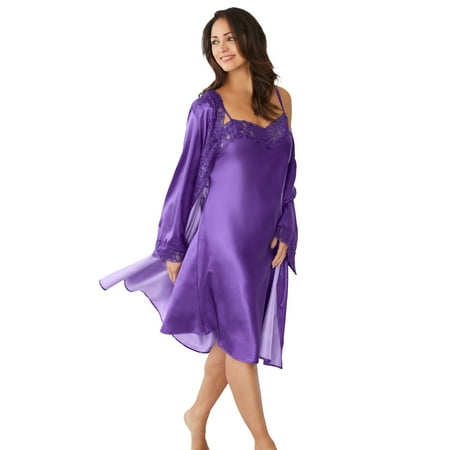 

Amoureuse Women s Plus Size The Luxe Satin Short Peignoir Set Pajamas