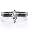 thumbnail image 1 of JeenMata Anillo de Boda con Solitario de 1,75 Quilates de Talla Marquesa y Cuerpo Pavé, Engastado en Oro Negro de 18 K sobre Plata (Personaliza Tu Anillo de Boda), 1 of 6