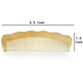 thumbnail image 2 of Bálsamo labial MAUI MIKE'S en piña (paquete de 4). Vitamina E Aloe Vera y Cera de Abejas. El mejor bálsamo labial para labios agrietados y el de mejor sabor e hidratación. Lleva tus labios a unas vaca, 2 of 5