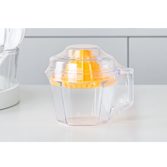 TEHAUX 1Pc Yellow Manual Fruit Squeezer Plastic Kitchen Tool for Citrus Juicing and Travel