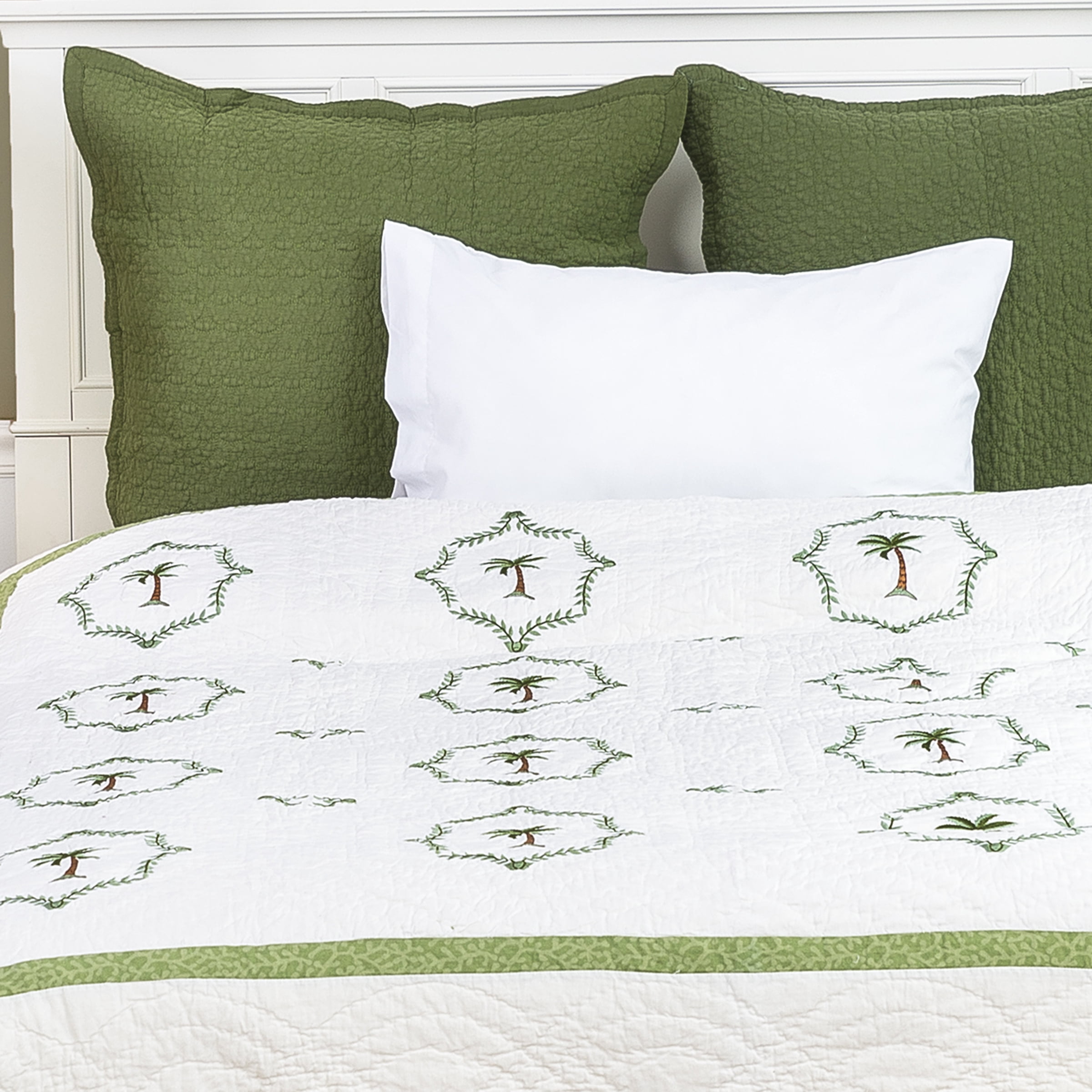Matinique Full/Queen Quilt