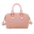 thumbnail image 1 of Bolso de mano con diseño de nicho de letras retro para mujer, bolso bandolera versátil de alta gama, nueva moda 2025, 1 of 5