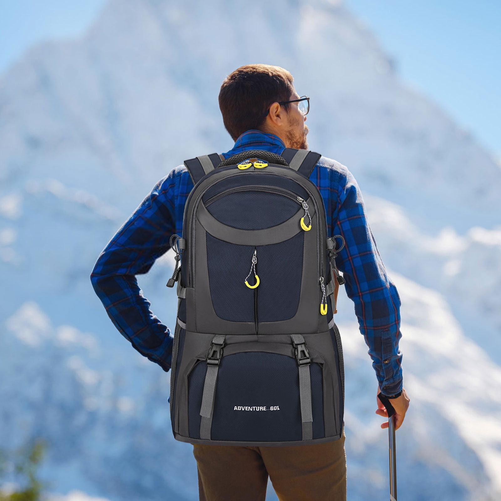 40-50l hiking backpack Women's Skala 50L Pack At 48 Liters (2900 ci.) and 34 ounces for the Minimalist is designed to function as an ultralight backpack with the use of traditional shoulder straps or our vest system and our supportive and flexible hip belt 50 liters