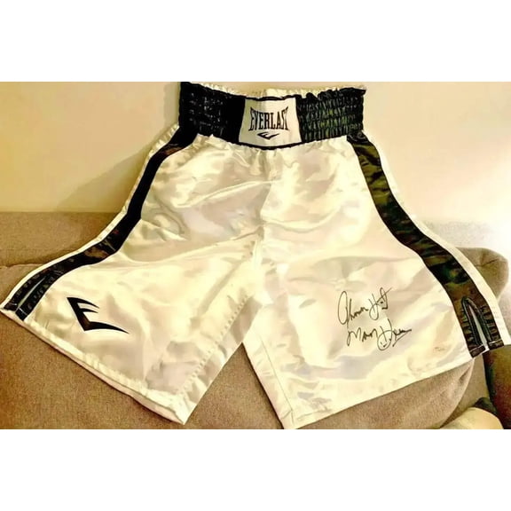 Thomas Hearns autographed Everlast boxing trunks inscribed Hit Man (JSA)