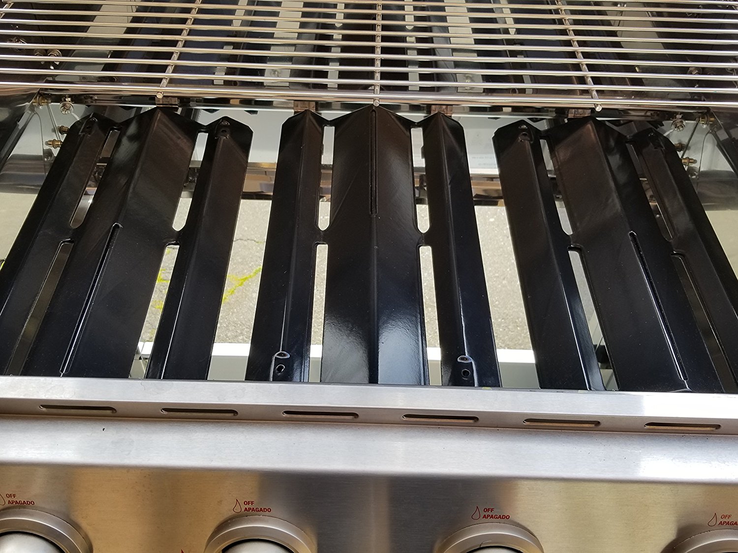 Set of Three Heavy duty porcelain coated heat plates for Char-broil, Kenmore, Master Chef and other Bbq grill models - image 1 of 3