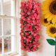 thumbnail image 1 of Guirnalda de pared colgante de flores violetas artificiales para bodas, decoración del hogar y eventos, ramos reutilizables de seda de orquídeas y glicinas, 1 of 6