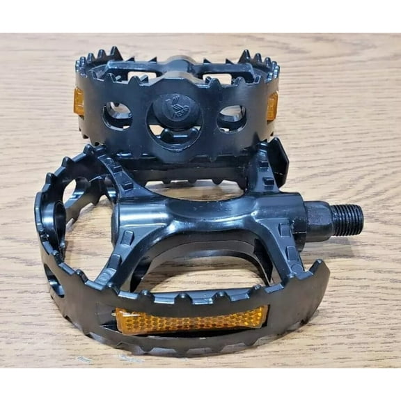 1/2" Bike BMX Cage Trap pedal. MTB Bicycle Pedals, Black color.