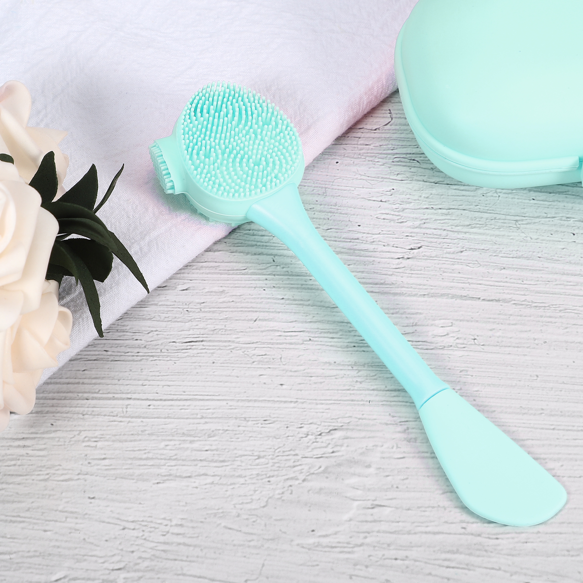 Unique Bargains Silicone Facial Cleansing Brush Handheld Scrubber for Skincare Green