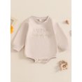 thumbnail image 4 of Mono de bebé tipo sudadera con bordado de letras clásico, manga larga y cuello redondo., 4 of 9
