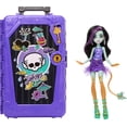 thumbnail image 1 of Set de Muñeca Jinafire Long y Accesorios Monster High Skulltimate Secrets, Destino: Oasis Espeluznante con Maleta y Más de 19 Sorpresas como Ropa, 1 of 6