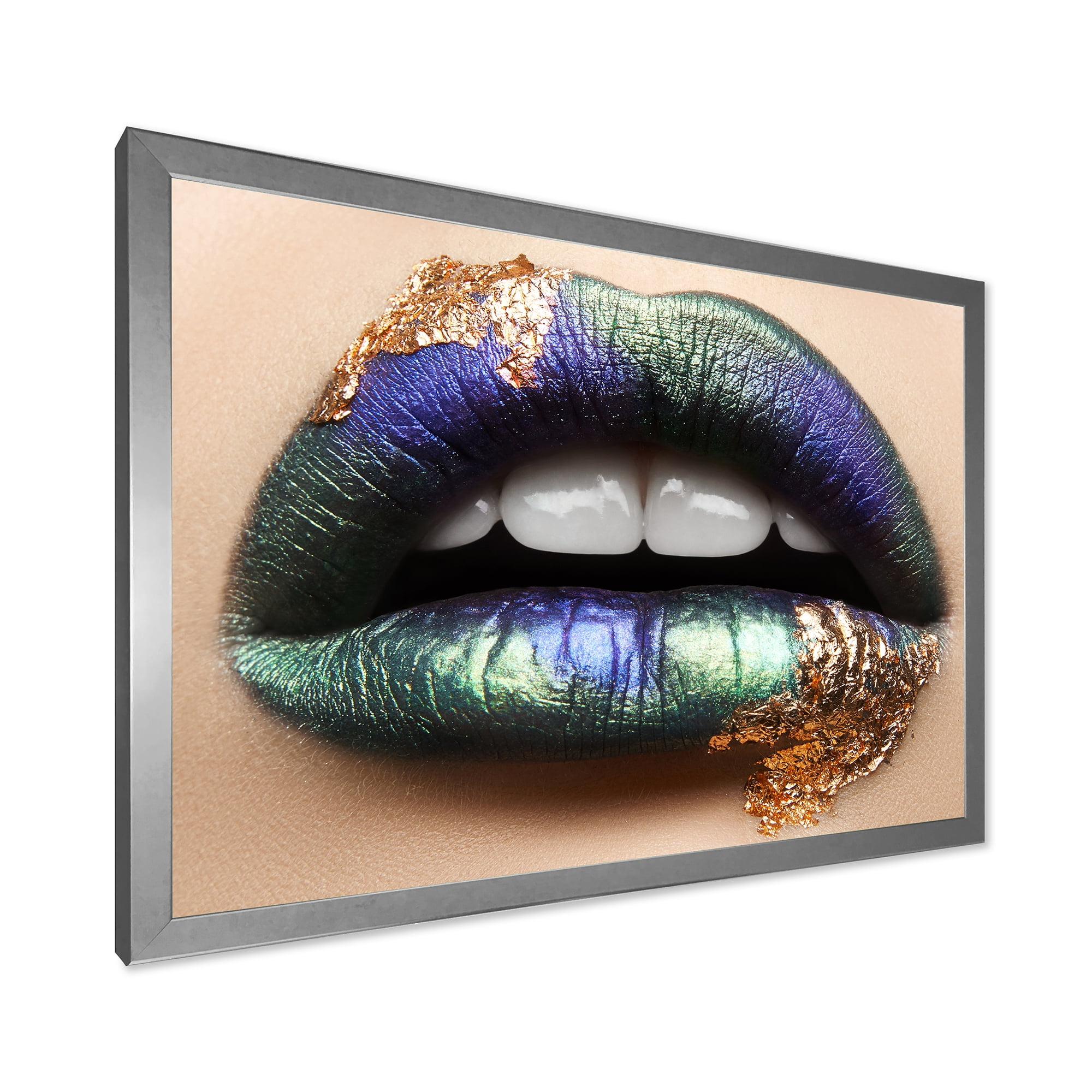 Designart 'Woman Lips With Green Lipstick & Teeth' Modern Framed Art Print