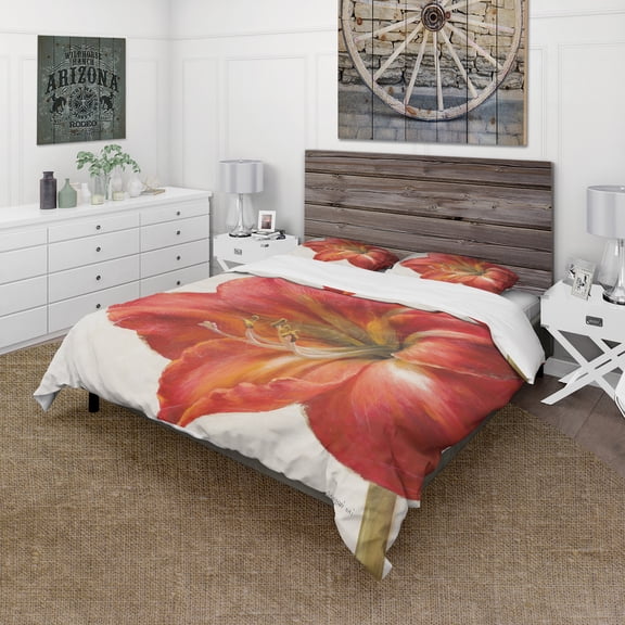 Designart 'Vivid Red Amaryllis' Traditional Duvet Cover Set