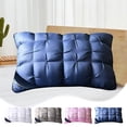 thumbnail image 1 of Almohada de Terciopelo con Espirales, Relleno Suave y Transpirable, Cómoda y Resistente, Elegante Diseño Retorcido, Núcleo Lavable E Higiénico, Versátil para Uso Doméstico, Blanco P-Ink Gris Azul, Ta, 1 of 6
