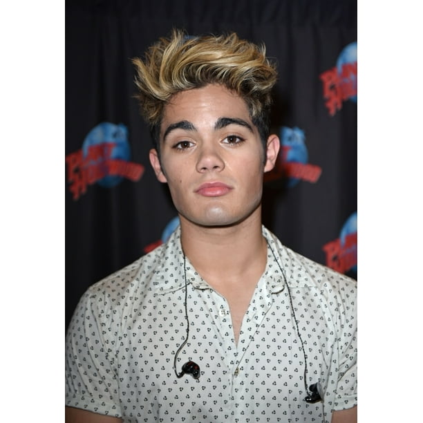 Emery Kelly At A Public Appearance For Forever In Your ...