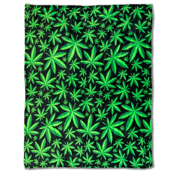 MJ Leaves Soft Plush 50x60in Blanket