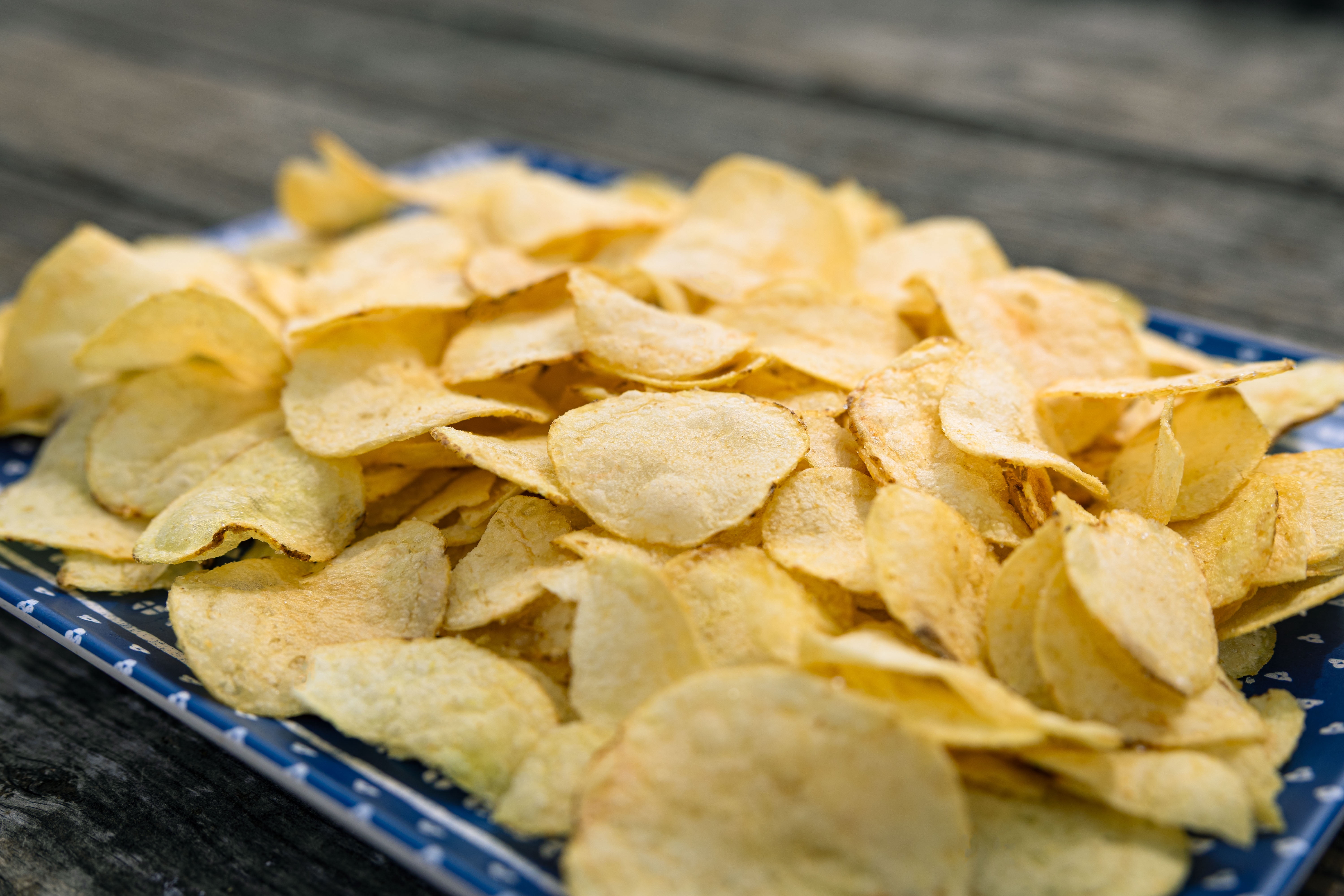 Utz Lemonade Chips 7.75 oz bag