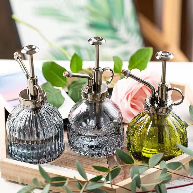 Small Glass Spray Bottle 200ml Decorative Retro Embossed Watering Can with Pump Vintage Flower Sprayer for Garden Indoor Plants for Watering Small
