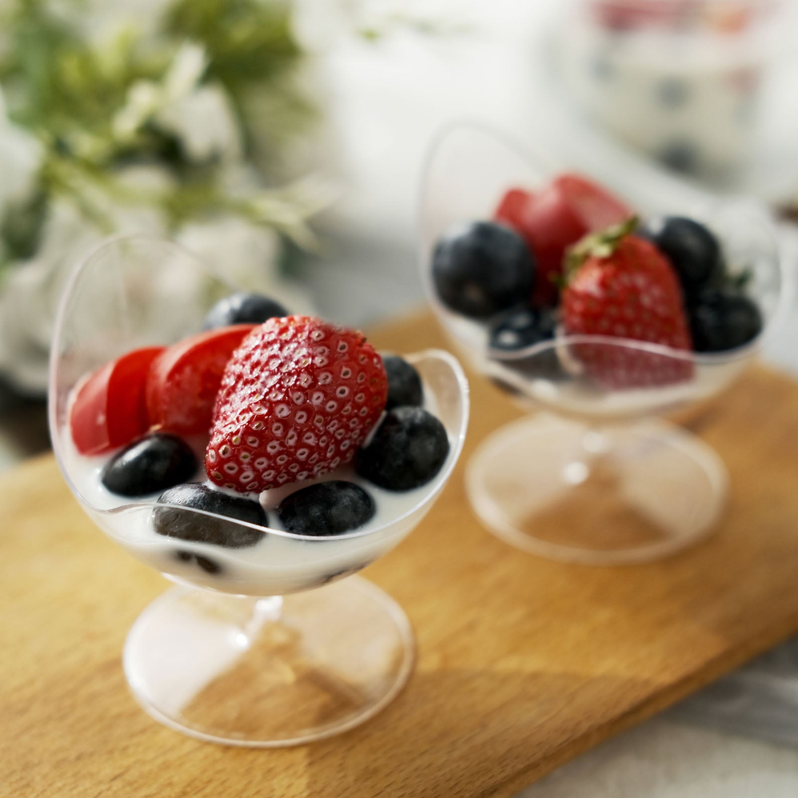 Efavormart 24 Pack Clear 3oz Mini Plastic Dessert Bowls, Disposable