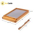 thumbnail image 2 of BeeCastle Piso Inferior Ventilado para Colmena de 10 Marcos con Cera de Abeja, 2 of 5