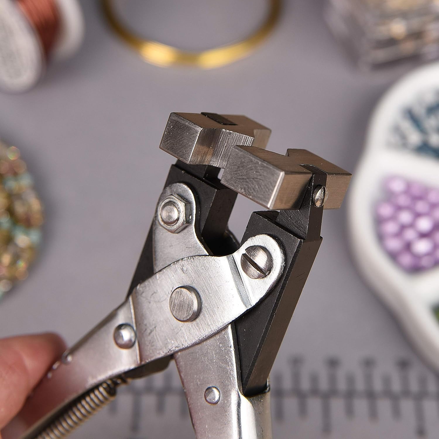 The Beadsmith Bending and Forming Parallel Plier, 5.25 inches (135mm), Steel tool for jewelry making, with spring handle