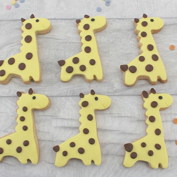 Luxshiny 6-Piece Giraffe Stainless Steel Cookie Cutters Set for Baking, Kitchen, Home, and Bakery Use