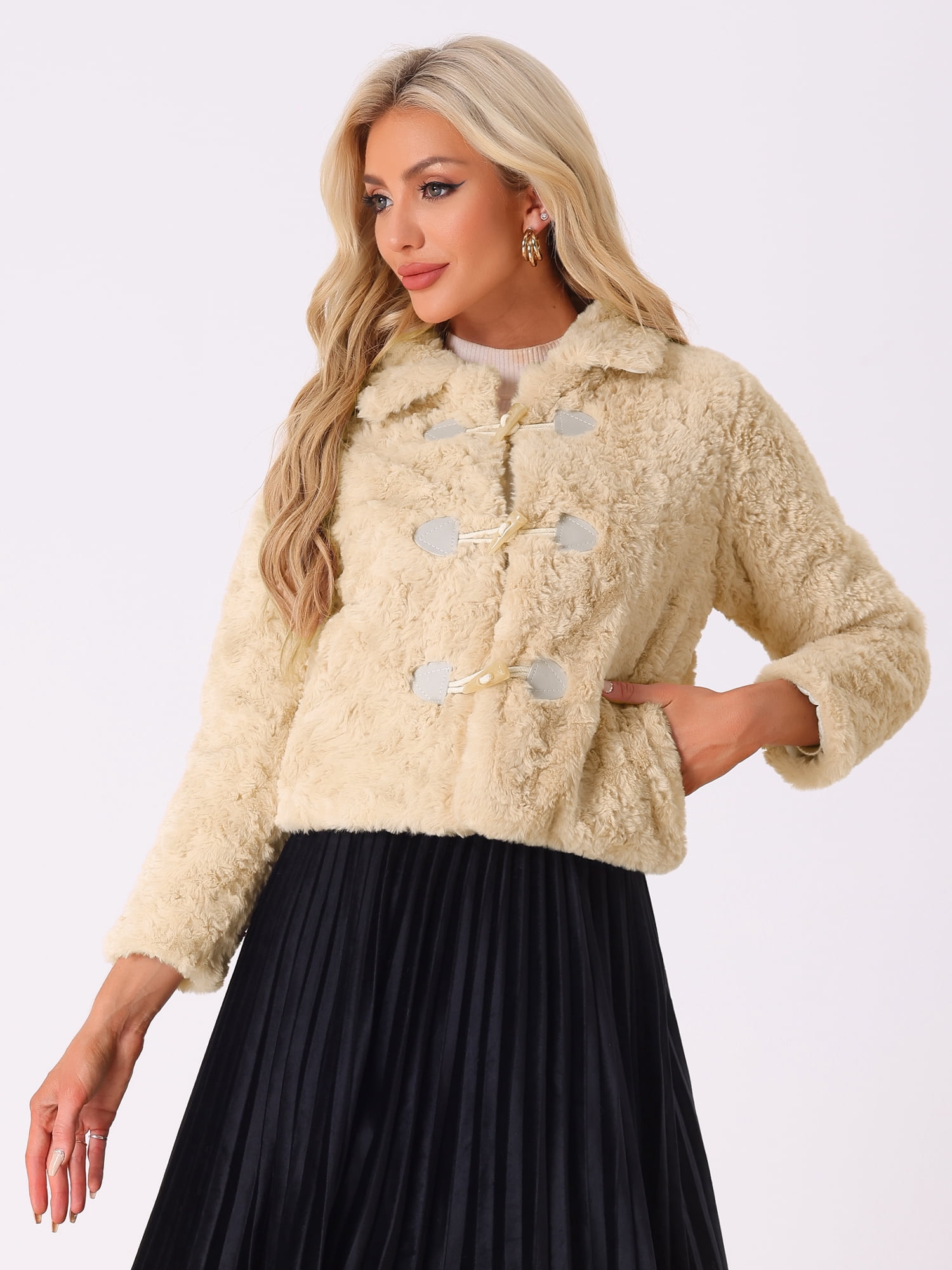 DARING DIVA Women's Fluffy Collar Cropped Faux Fur Coat M Apricot