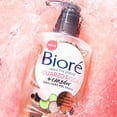 thumbnail image 3 of Limpiador purificador Bioré de uso diario cuarzo rosa y carbón 200 ml, 3 of 4