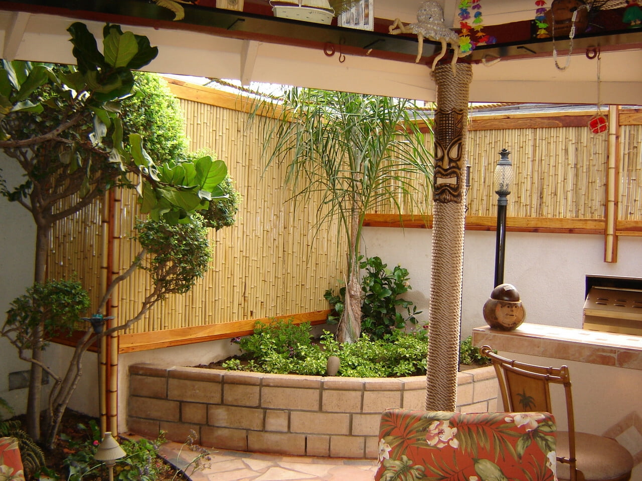24" H x 96" L Natural Bamboo Fencing for Yard Garden Beds Balcony Privacy Screen Backyard Fence Decor