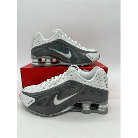 Nike Shox R4 Women's size 6 White Iridescent Retro Running Shoes IB7703 100