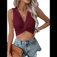 thumbnail image 1 of Top Corto Sin Mangas con Cuello en V y Tirantes Finos de Punto Acanalado para Mujer Vino Tinto M, 1 of 9