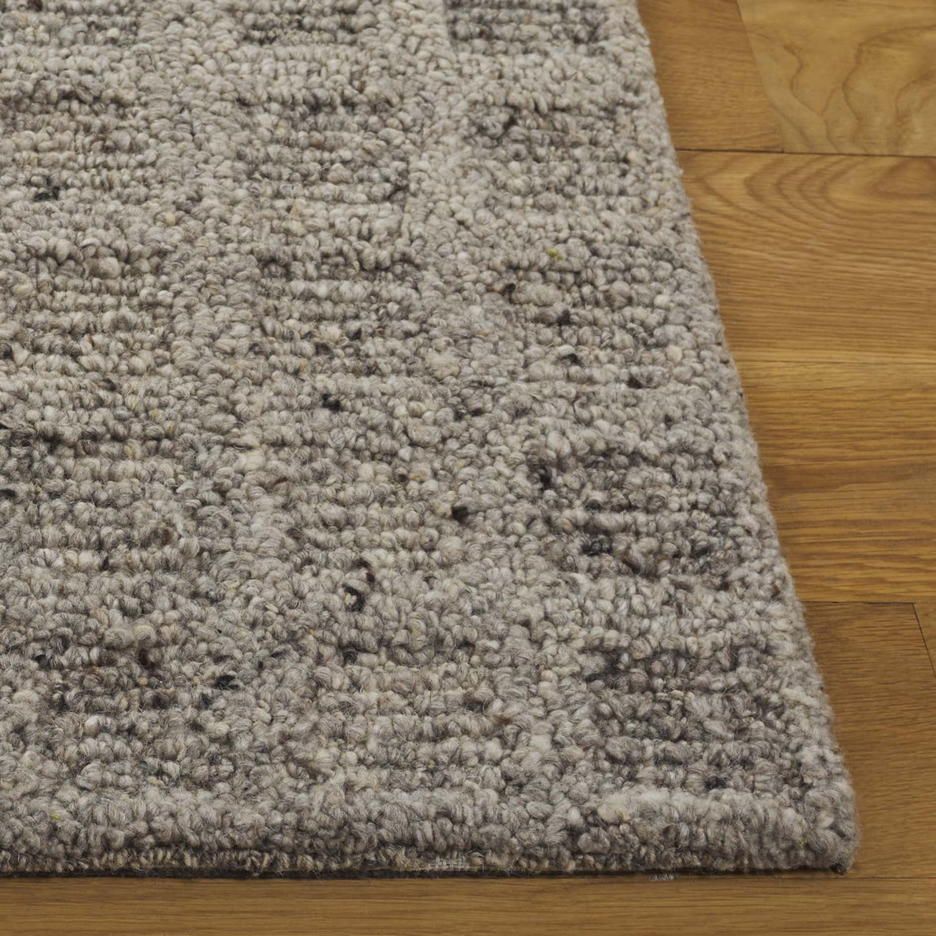 SAFAVIEH Pine Roland Geometric Area Rug, Taupe, 3' x 5'