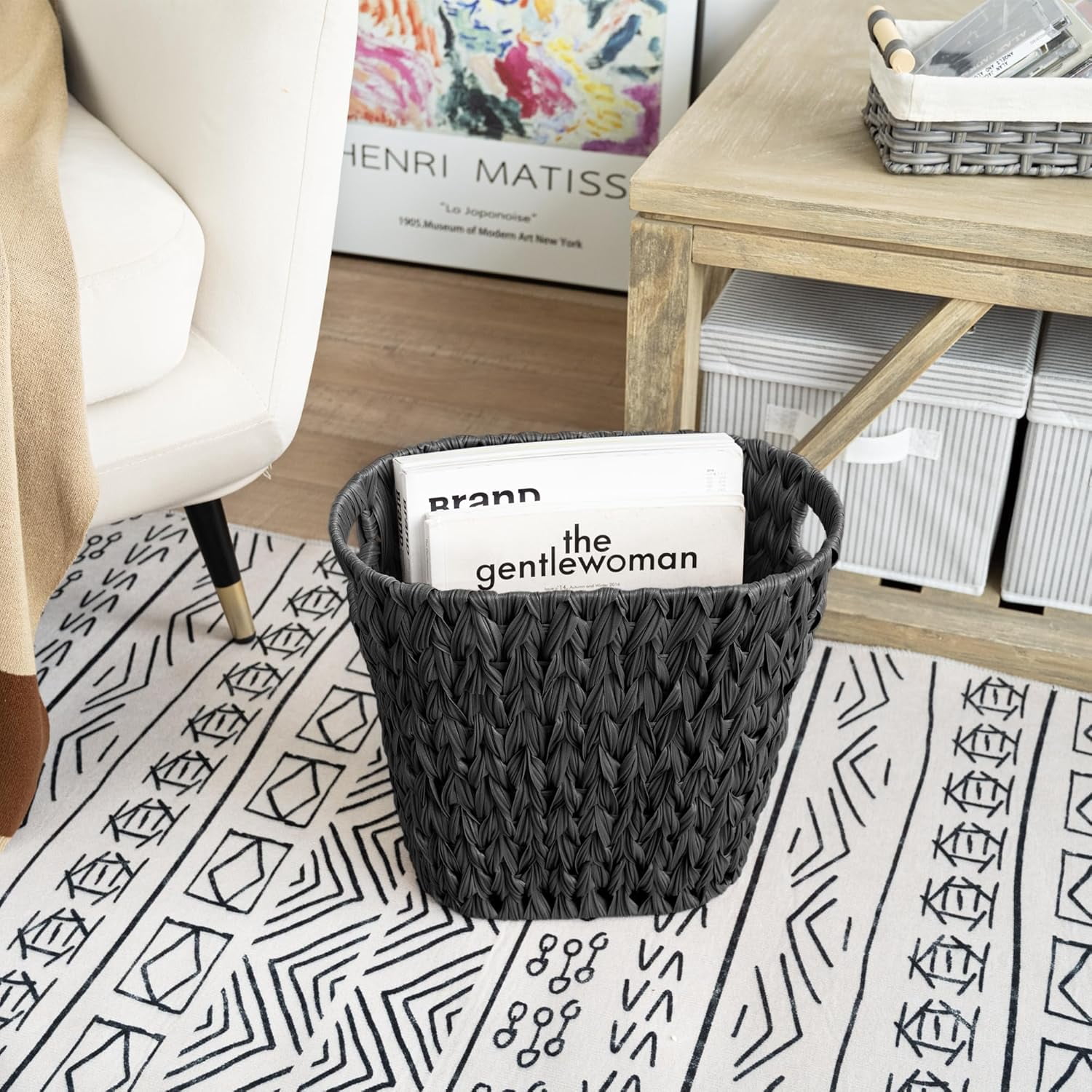 GRANNY SAYS Wicker Trash Can, Waterproof Bathroom Waste Basket, Handwoven Decorative Garbage Can, 19 Liters,/5 Gallons, Black