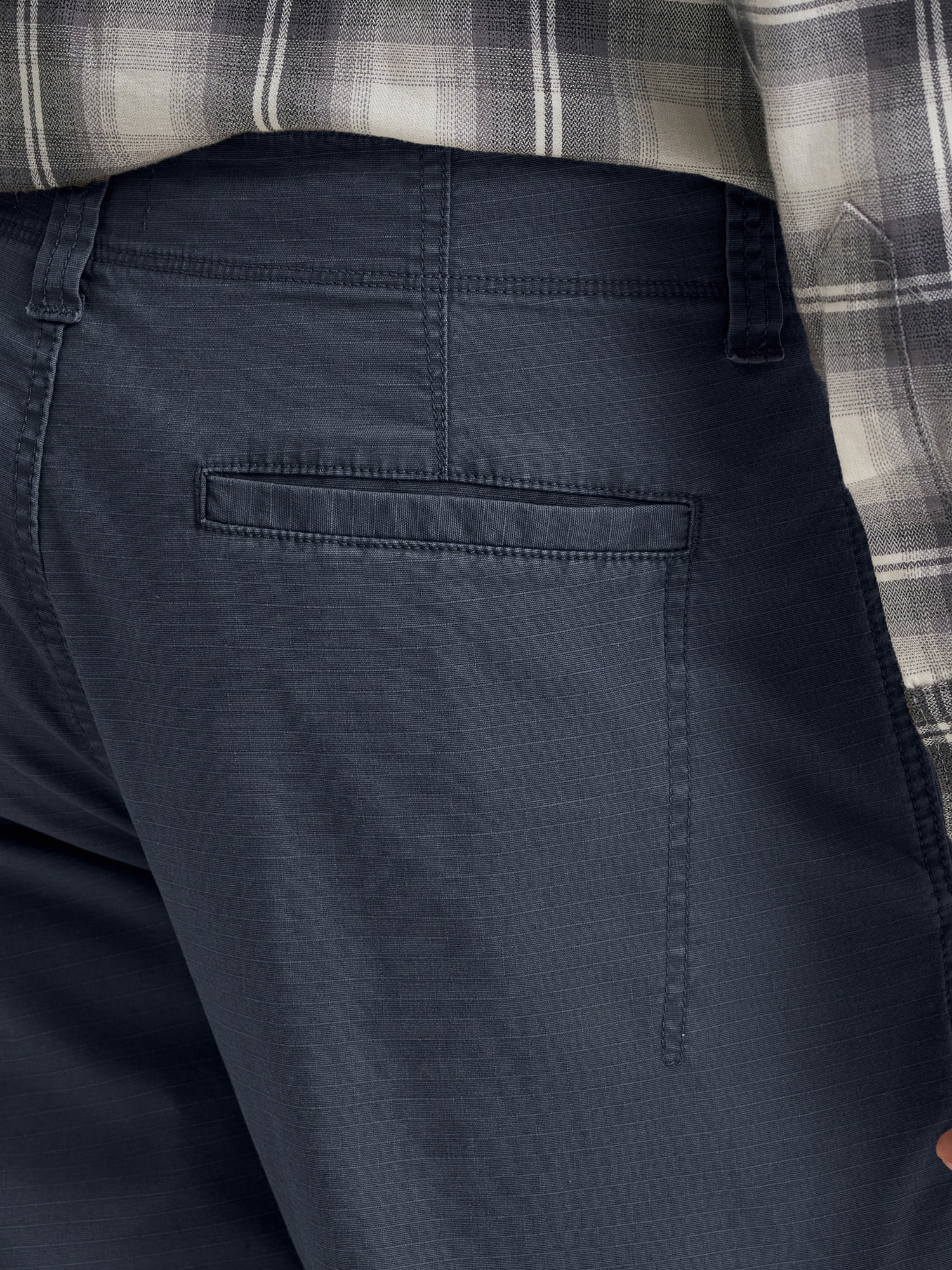 Wrangler Men's and Big Men's Relaxed Fit Cargo Pants With Stretch