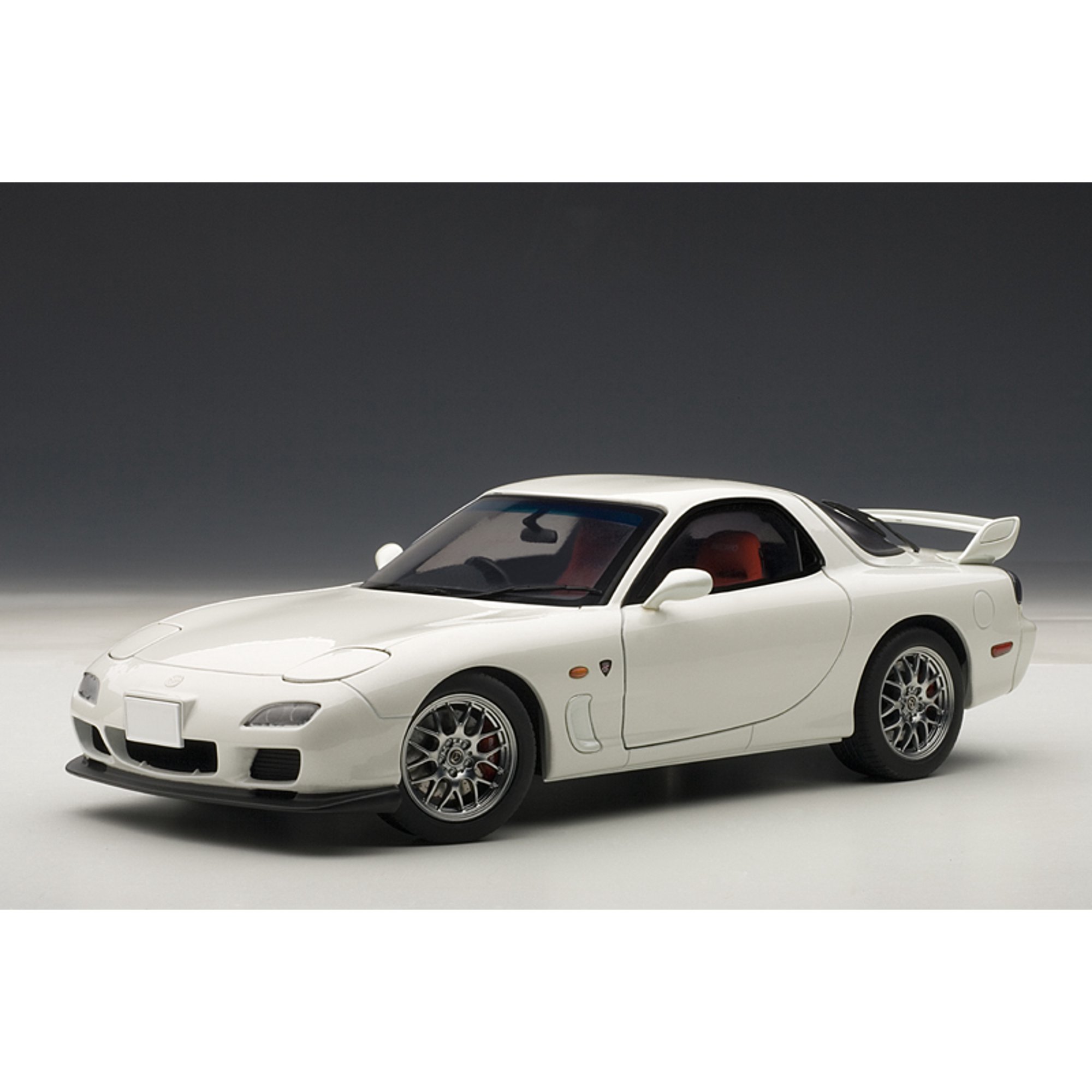 Mazda Savanna RX-7 (FD) Spirit R Type A in Pure White Diecast