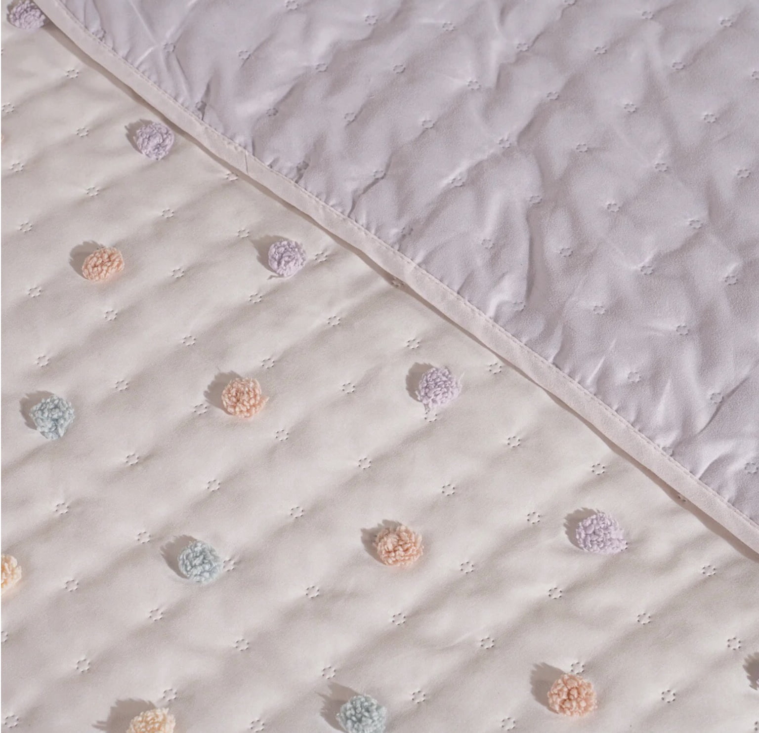 DOTS SOFT AND FLUFFY POMPOMS BABY GIRLS CRIB BEDDING NURSERY SET 3 PCS MADE IN MEXICO