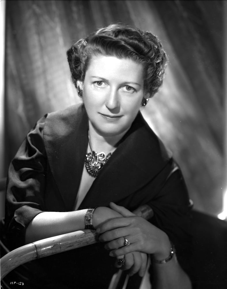 Louella Parsons On A Dark Top And Leaning Photo Print 24 X 30 