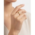 thumbnail image 4 of Anillo en forma de clavo de oro laminado, 4 of 6