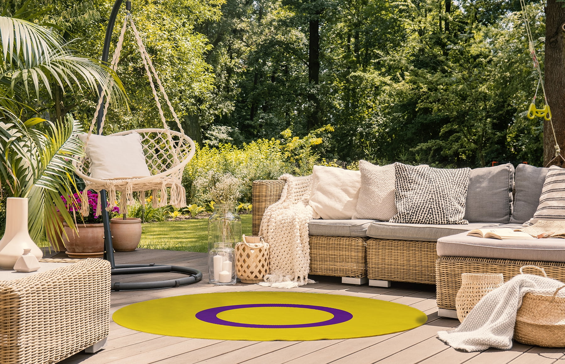 Simply Daisy 5' Round Intersex Intersex Chenille Indoor/Outdoor Rug