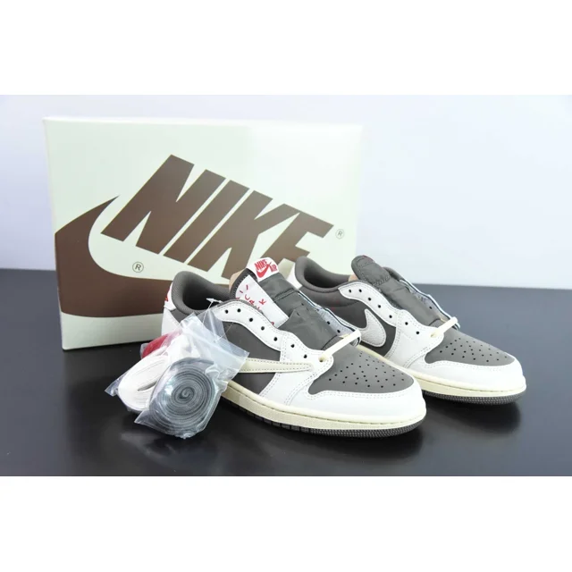 Travis Sc0tt AJ1 Retro Low Reverse Mocha DM7866-162 Unisex Sneakers