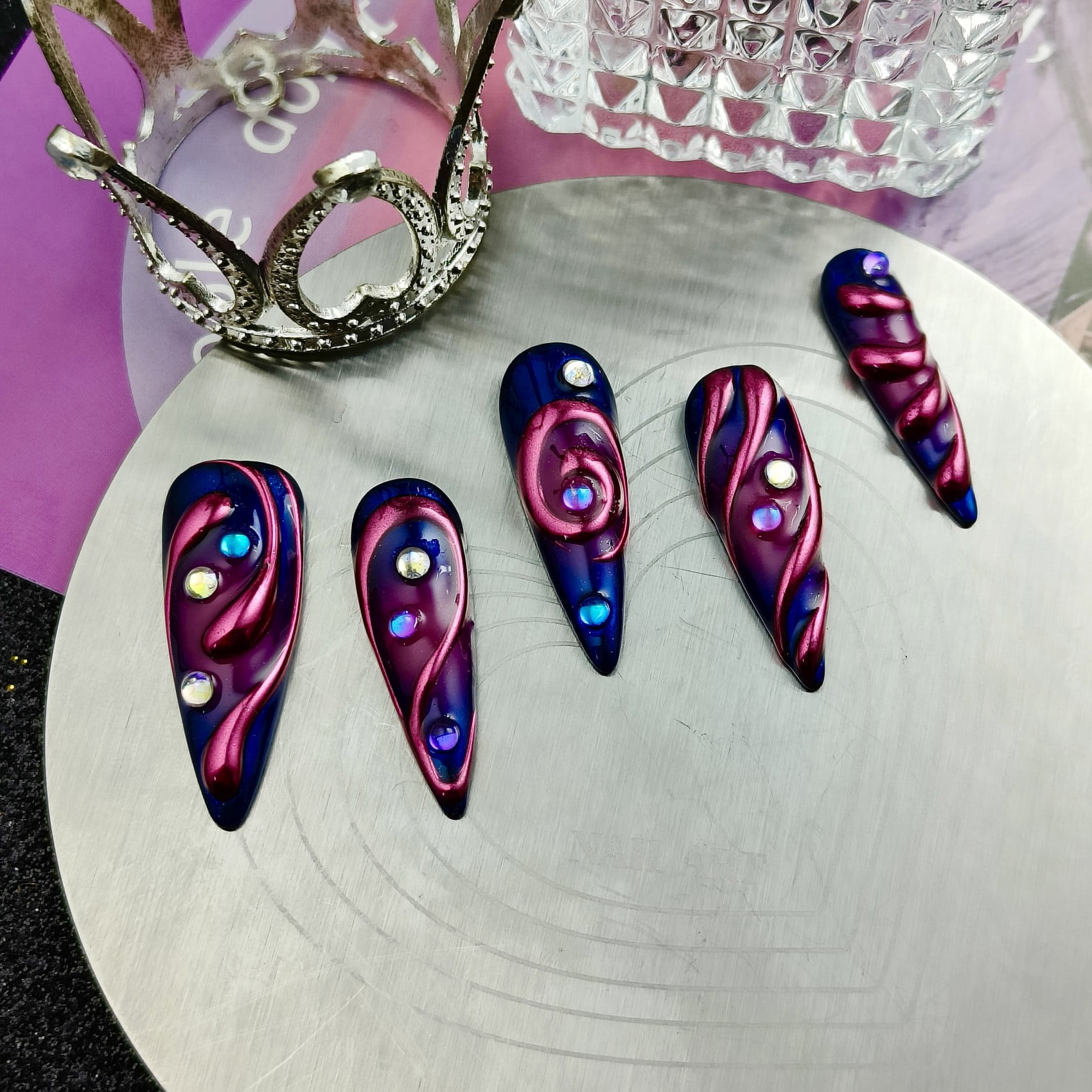 Handmade Press-on Nails with 3D Swirl Design and Rhinestone Accents