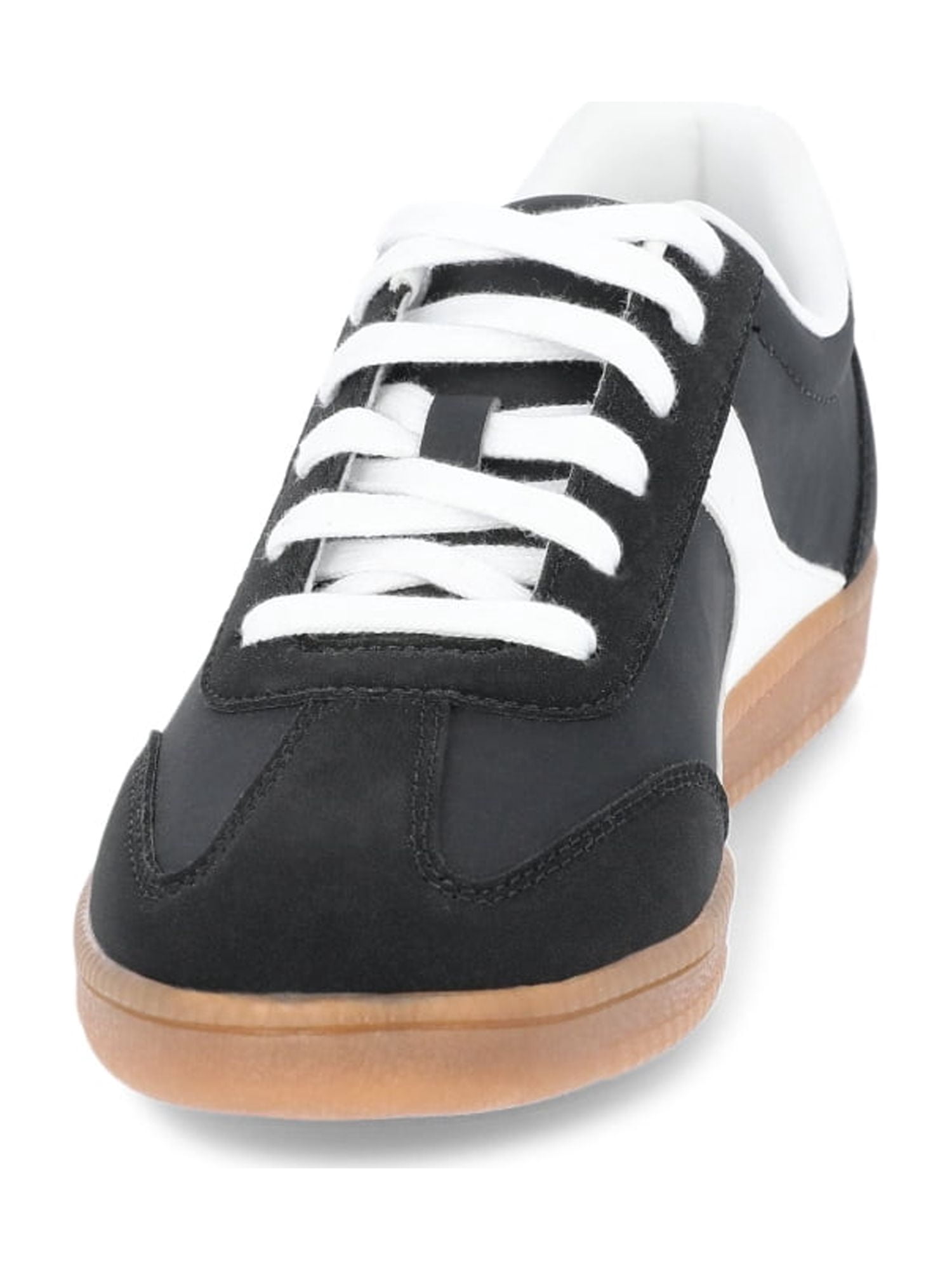 No Boundaries Women's Lace Up Sport Sneakers, Wide Width Available