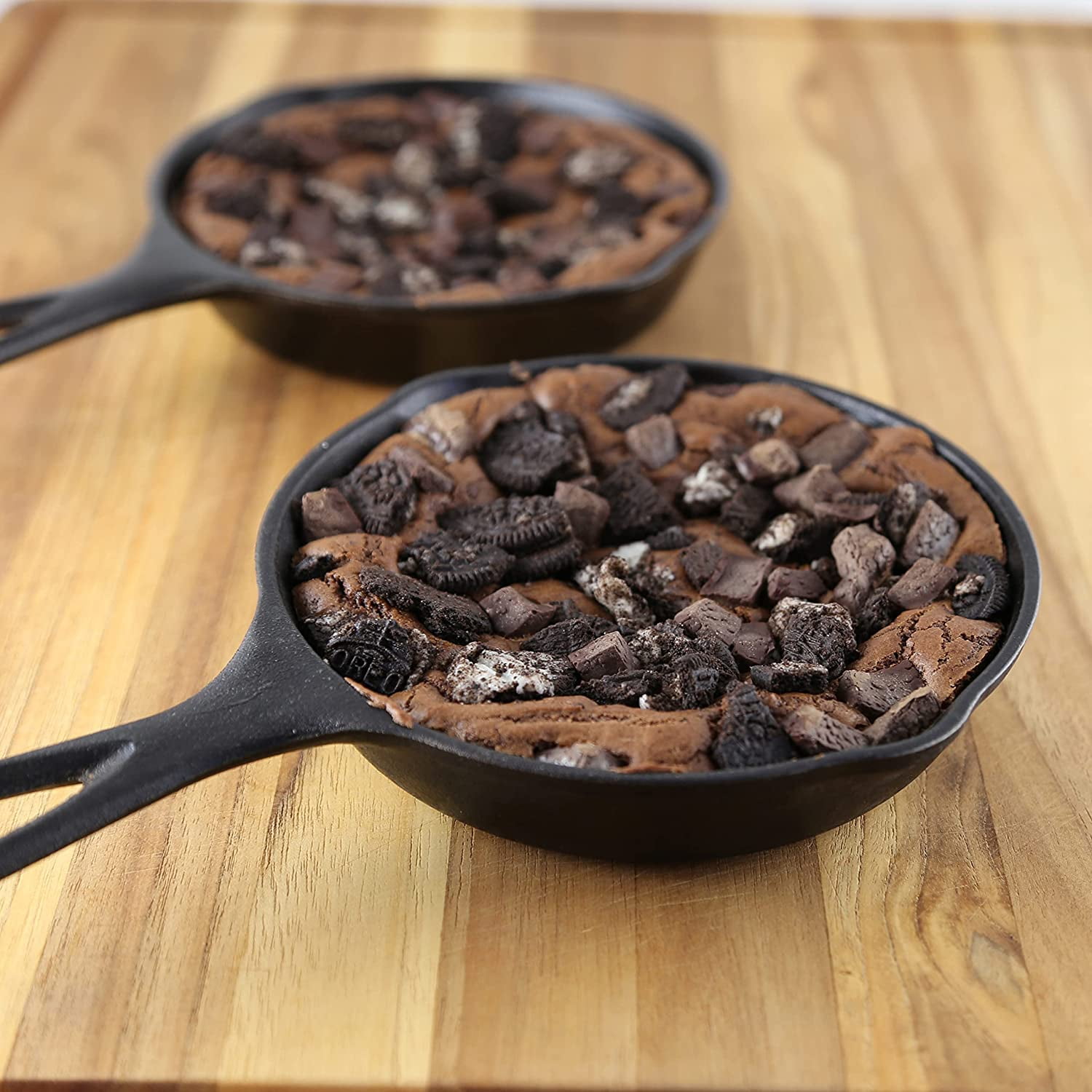 Oreo Medium Pieces, 1 lb - Case of 12